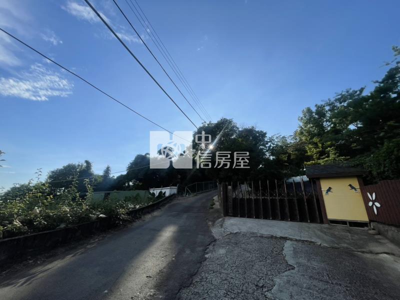 新竹新埔投資置產休閒農地B2房屋室內格局與周邊環境