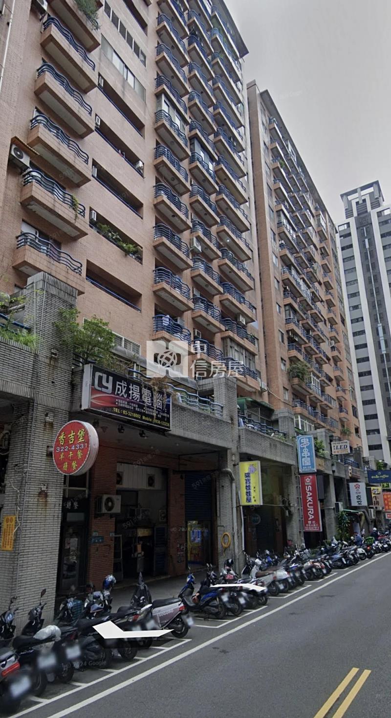 《晶顥團隊》挑高1+2樓金店面房屋室內格局與周邊環境