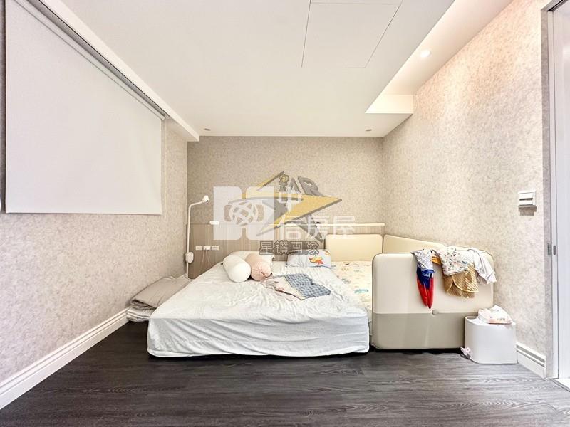 【星鑽】東方明珠2稀有次頂樓永久棟距豪宅房屋室內格局與周邊環境