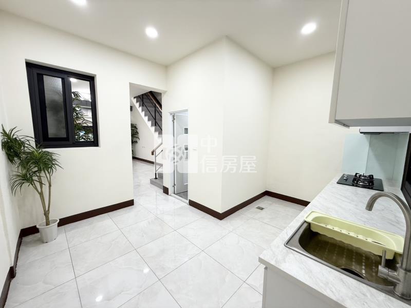 崇德商圈臨路透店房屋室內格局與周邊環境