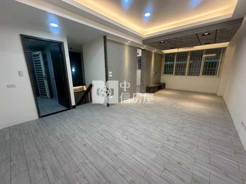 ▲幸福華城美一樓房屋室內格局與周邊環境