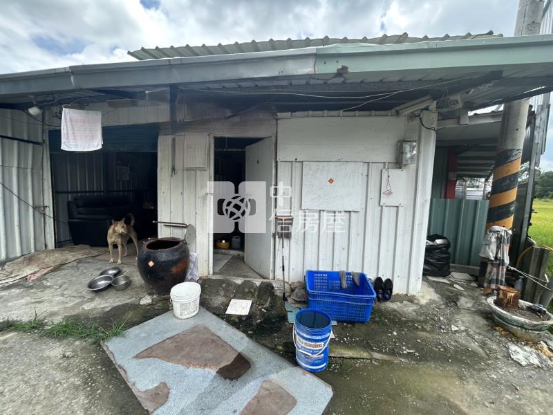 新訓中心可收租之鐵皮屋+空地房屋室內格局與周邊環境