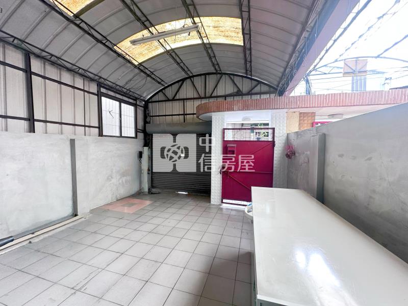 頭家學區前院車庫美透天房屋室內格局與周邊環境