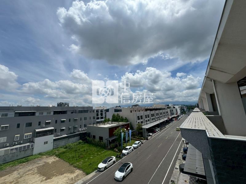 正興美六路大地坪店面房屋室內格局與周邊環境