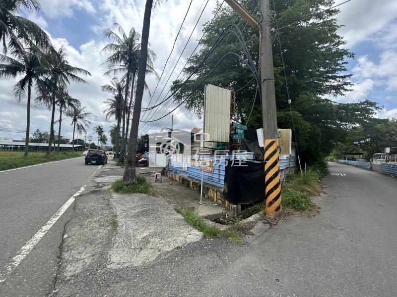 愛心人士最愛鐵皮屋+空地房屋室內格局與周邊環境