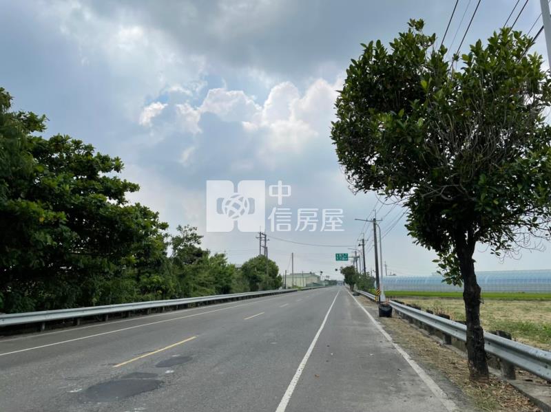 品皇咖啡旁農地房屋室內格局與周邊環境