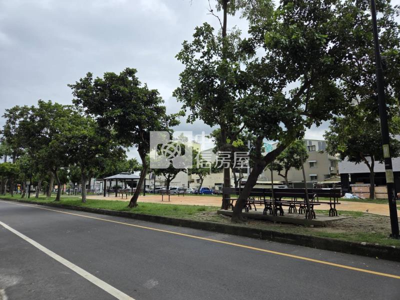 佳里國中面公園優美店住房屋室內格局與周邊環境