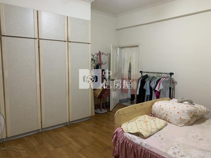 楊梅區美透天店面房屋室內格局與周邊環境