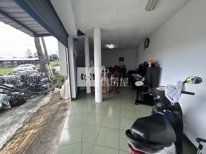 新訓中心應有盡有之鐵皮屋+停車場房屋室內格局與周邊環境