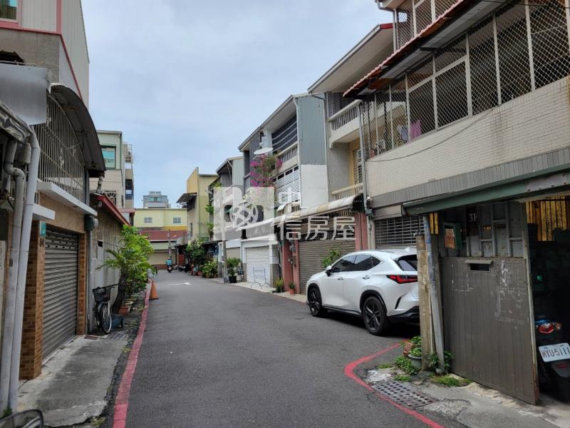 裕豐街精巧1F店面房屋室內格局與周邊環境
