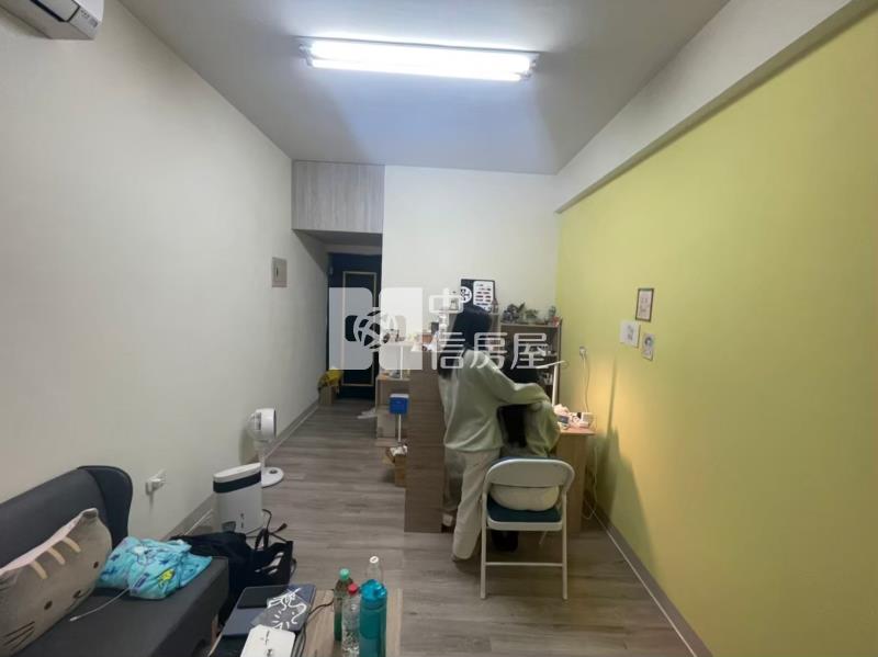 裕豐街精巧1F店面房屋室內格局與周邊環境