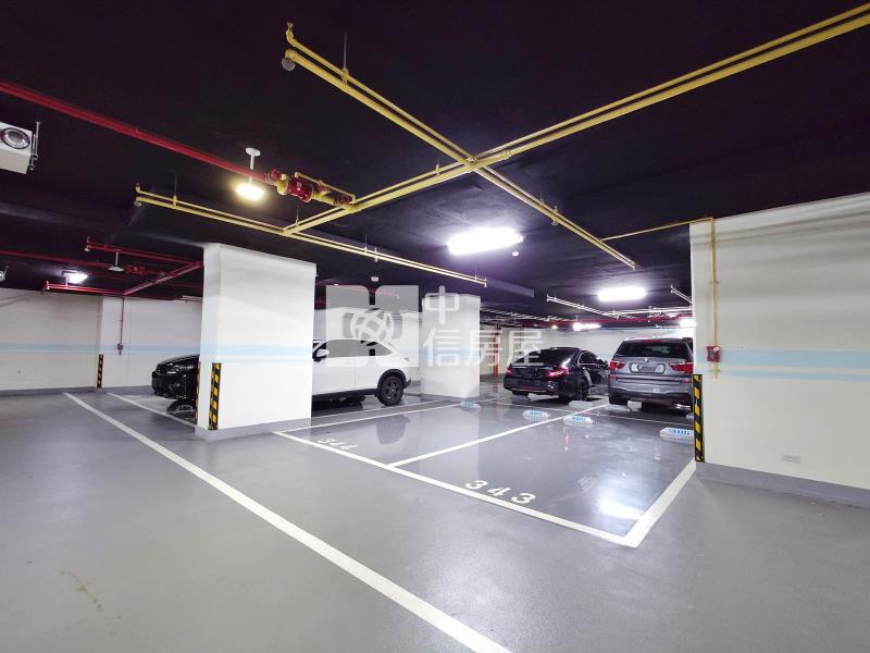 赫里翁臻愛三房平車房屋室內格局與周邊環境