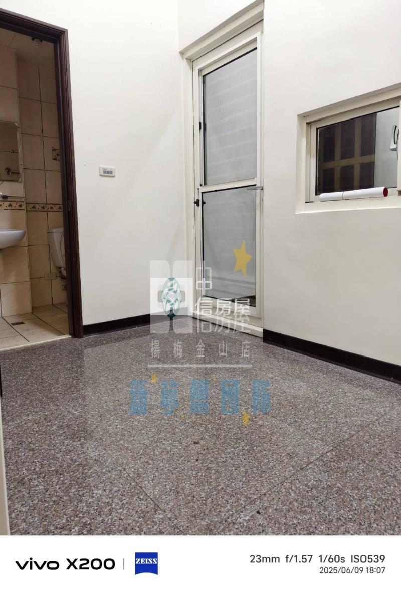 【新夢想】新屋市場溫馨便宜美店住房屋室內格局與周邊環境