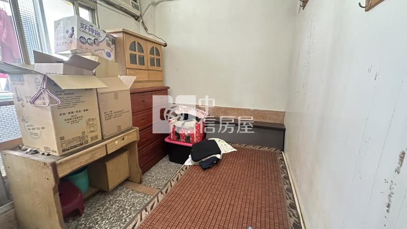 嘉女旁優質透天房屋室內格局與周邊環境