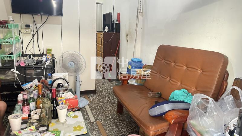 嘉女旁優質透天房屋室內格局與周邊環境