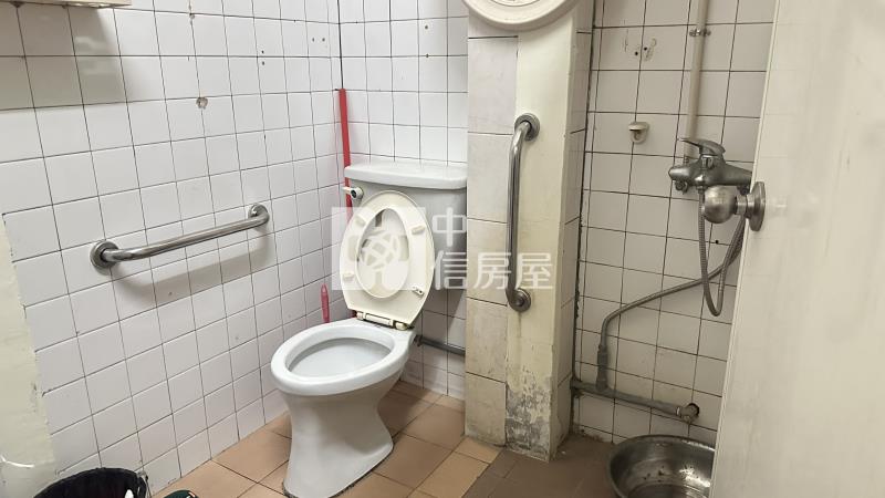 嘉女旁優質透天房屋室內格局與周邊環境