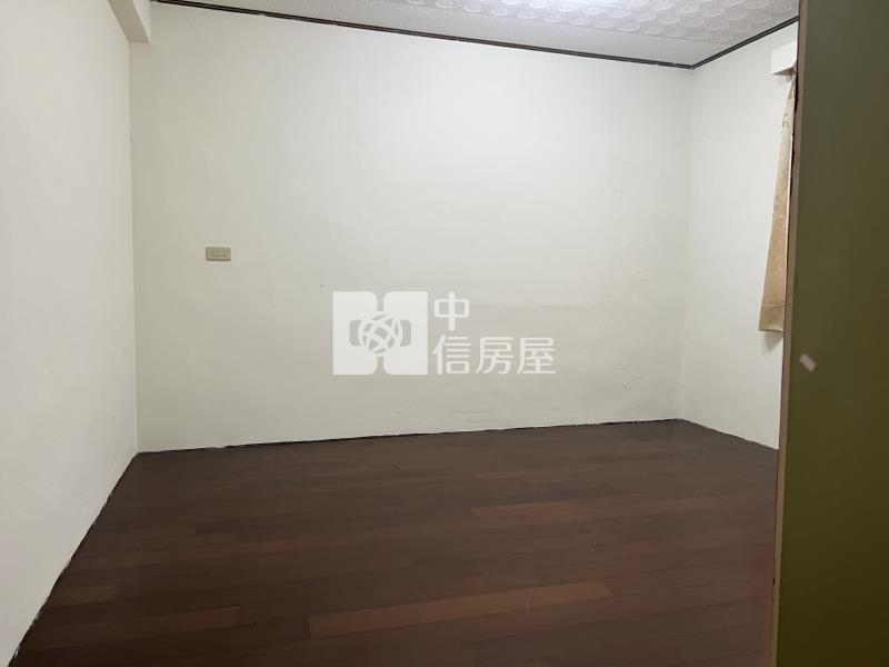 【安家】專任-體育園區邊間大面寬車庫透天別墅房屋室內格局與周邊環境
