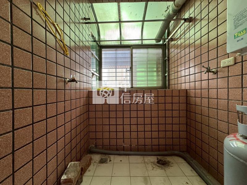 體育園區電梯大三房房屋室內格局與周邊環境