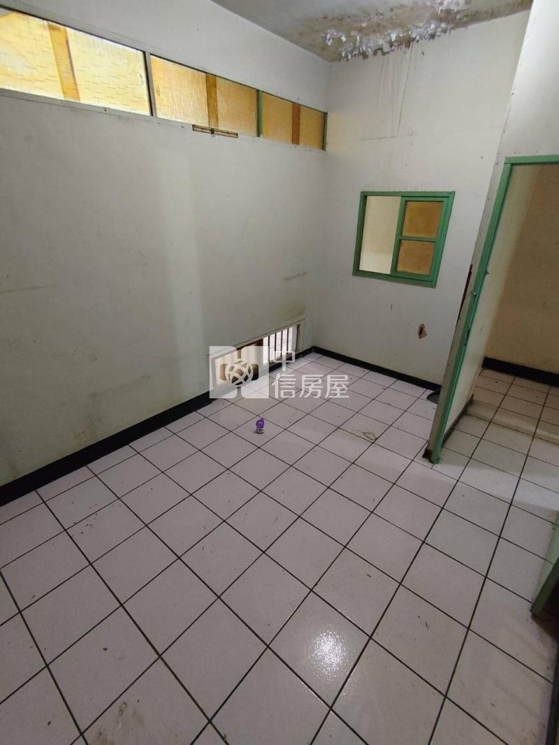 中壢中原大潤發透天房屋室內格局與周邊環境