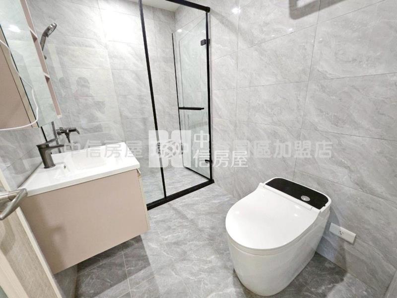 觀音上大國小透天房屋室內格局與周邊環境