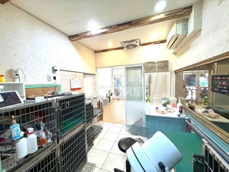 捷運文華高中｜水湳市場｜金樓店含平車房屋室內格局與周邊環境