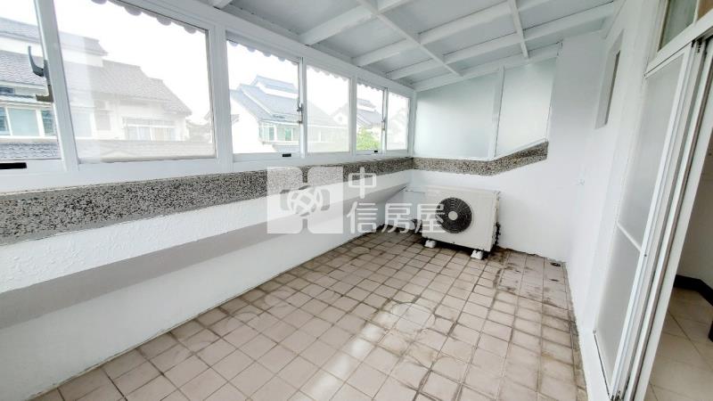 龍潭大地坪雙併美別墅房屋室內格局與周邊環境