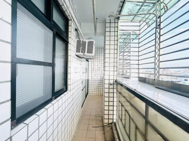 文化中心全新整修四房華廈房屋室內格局與周邊環境