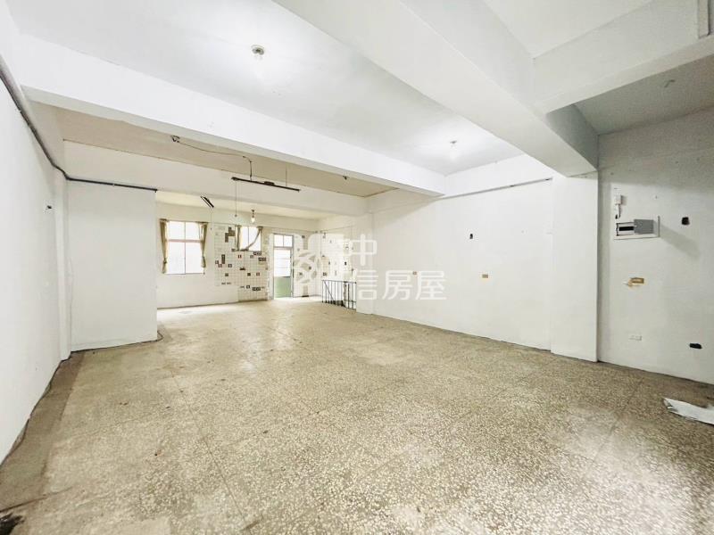 宜市民權超大空間店面房屋室內格局與周邊環境