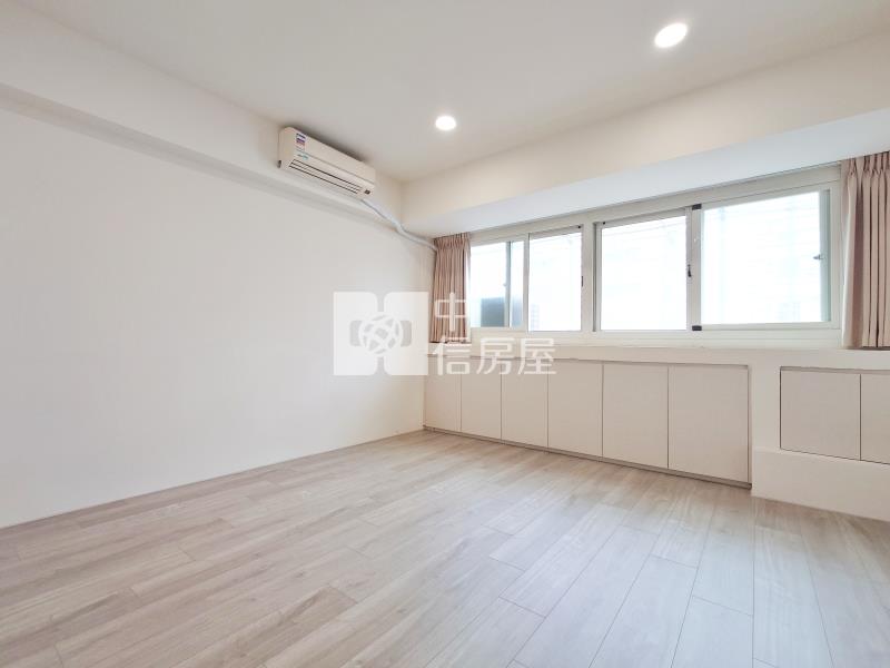 親親戲院裝潢兩房房屋室內格局與周邊環境