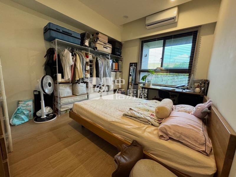 北屯水湳愛買華相上謙兩房平車房屋室內格局與周邊環境