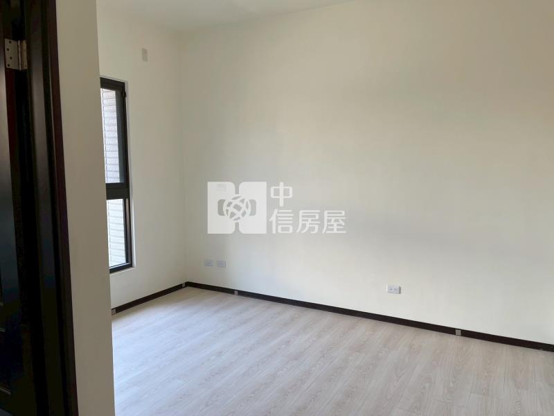 鼎藏富御二期四房雙車露臺戶房屋室內格局與周邊環境