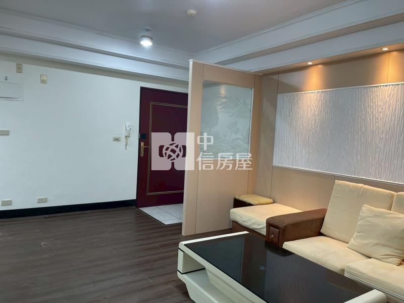 SOGO海華商圈美三房房屋室內格局與周邊環境