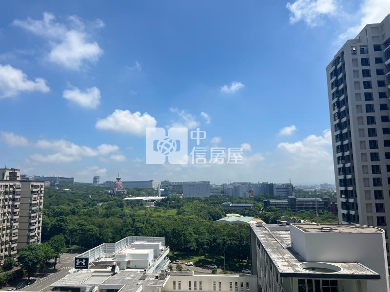 總太如來四房平車房屋室內格局與周邊環境