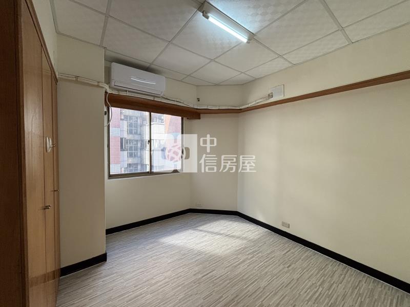 楊梅裕成南路三房房屋室內格局與周邊環境