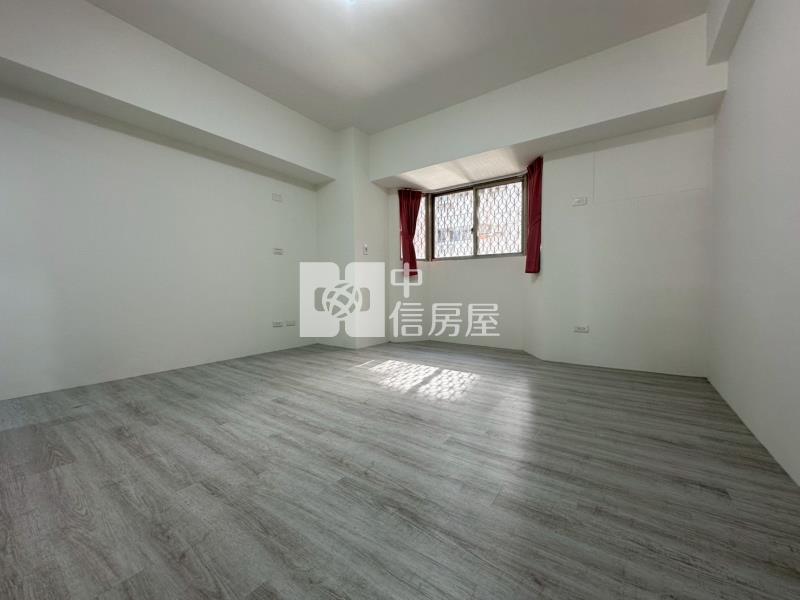 工學商圈全新整理三房休旅車位房屋室內格局與周邊環境