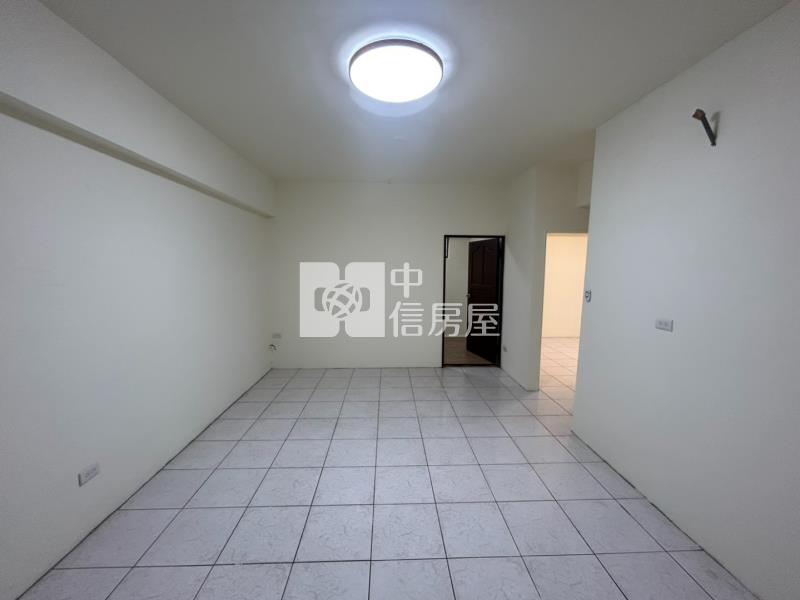 近忠貞國小電梯三房房屋室內格局與周邊環境