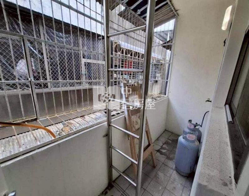 新勢國小河岸景觀3房美寓(中信卓越團隊)房屋室內格局與周邊環境