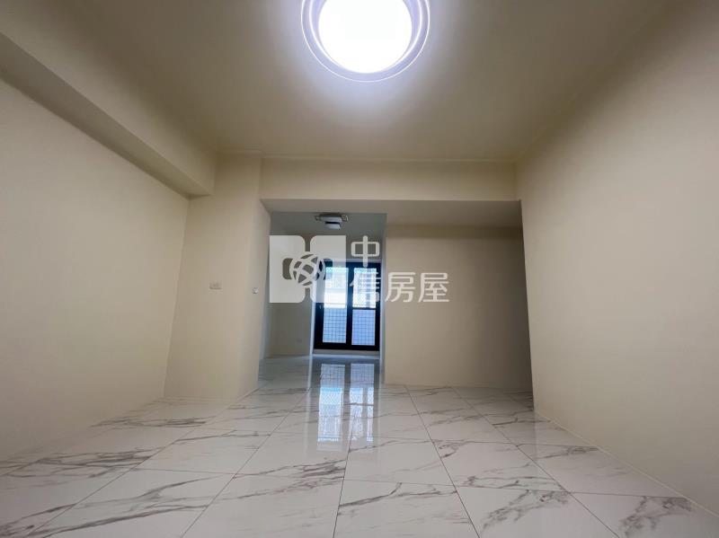 綠景天下平車美三房房屋室內格局與周邊環境