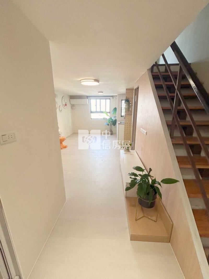 內壢兩房兩衛+平面車 11年屋房屋室內格局與周邊環境
