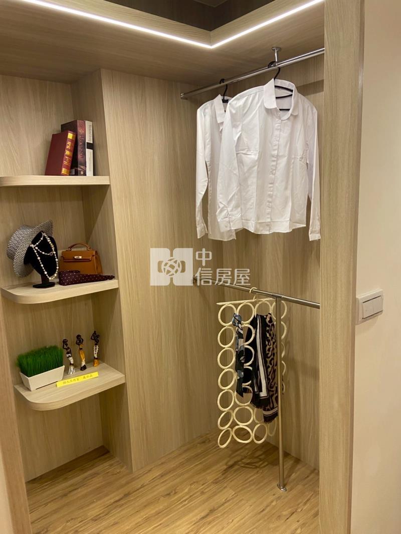 桃園富國天廈精緻一房一廳電梯大樓房屋室內格局與周邊環境