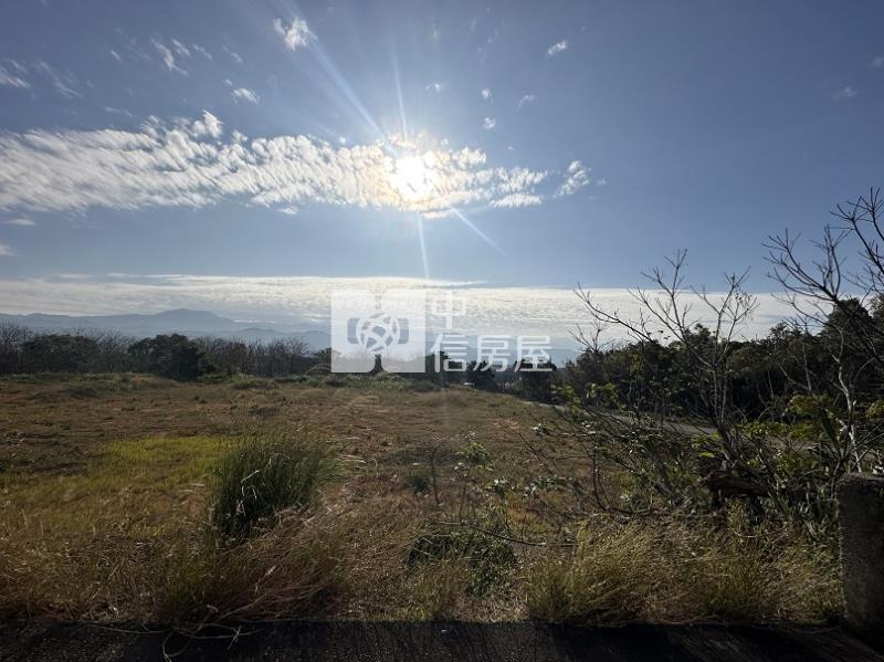 G041苗栗聯大段丙種景觀建地房屋室內格局與周邊環境