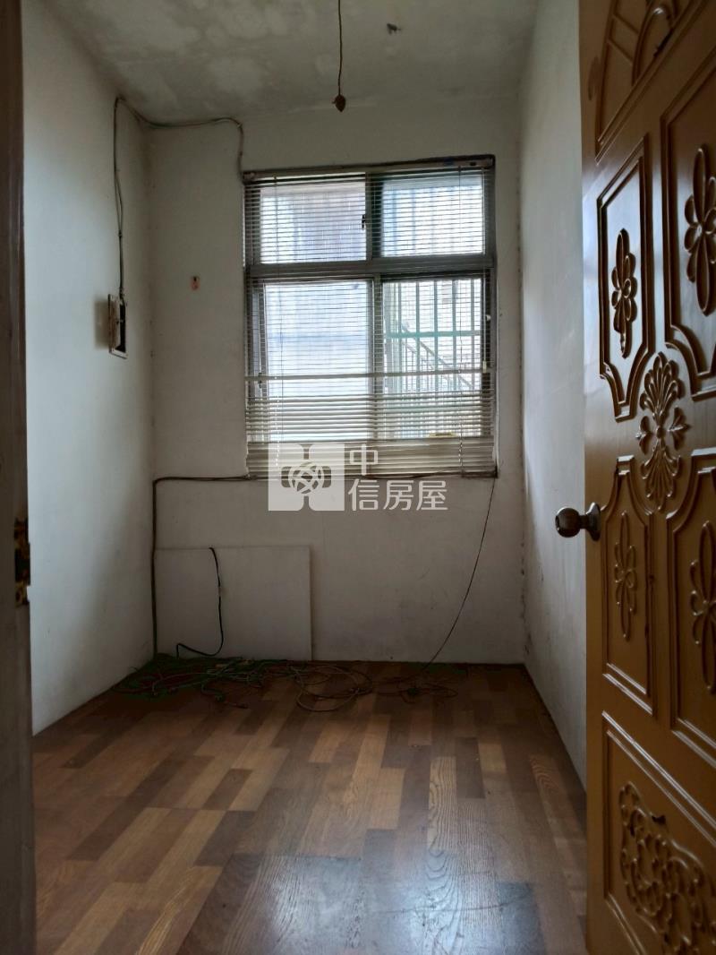 龍潭交流道旁透天房屋室內格局與周邊環境