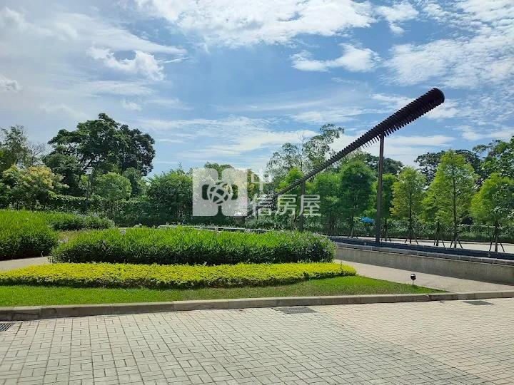 龍潭交流道旁透天房屋室內格局與周邊環境