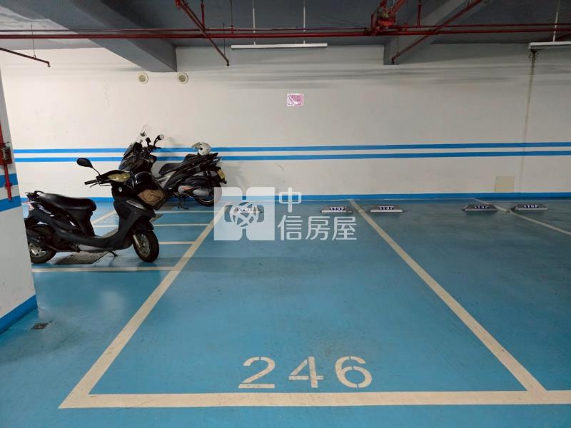 【安家】專任-幸福公園高樓景觀三房車位房屋室內格局與周邊環境