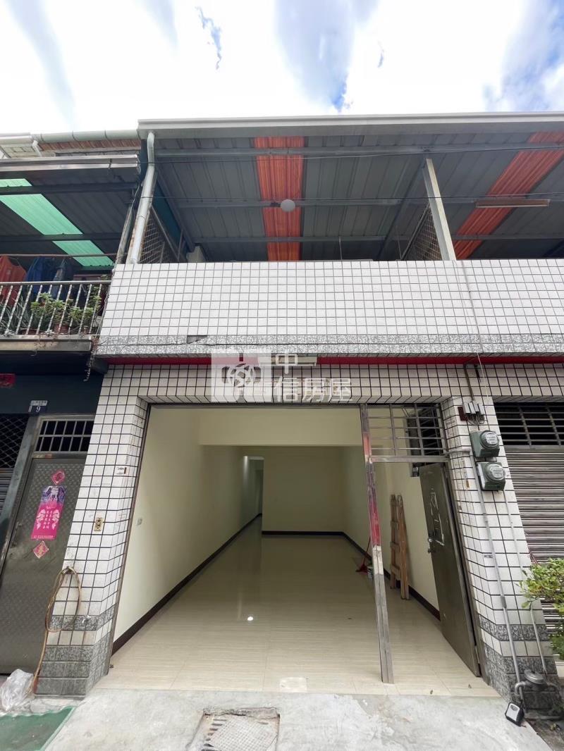 太平家樂福美透天房屋室內格局與周邊環境