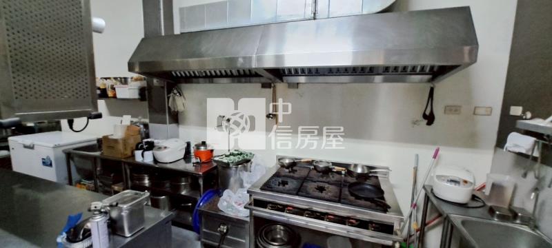 員林高級時尚燒肉店頂讓房屋室內格局與周邊環境