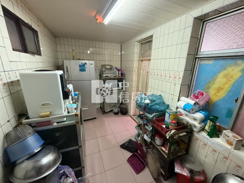 楊梅新榮路低總價透天房屋室內格局與周邊環境