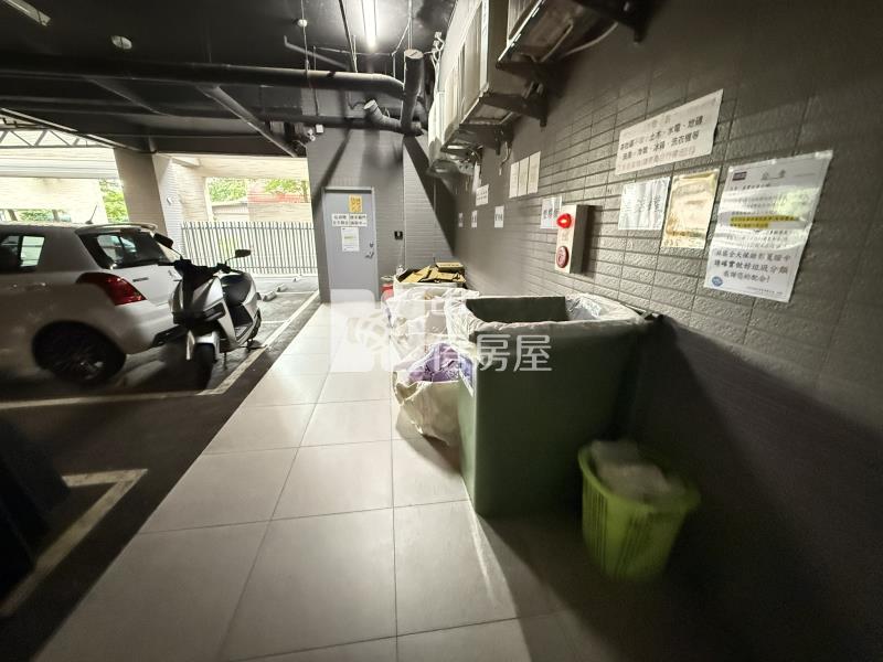 北商旁卓悅首富收租雙套房+車位房屋室內格局與周邊環境