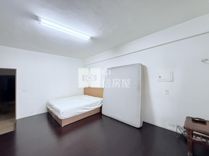 立人國小旁活巷RC靓車墅(專)房屋室內格局與周邊環境