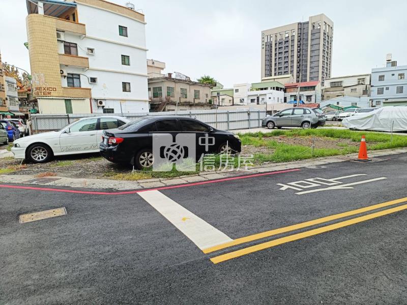 前鎮鎮州路△建地房屋室內格局與周邊環境